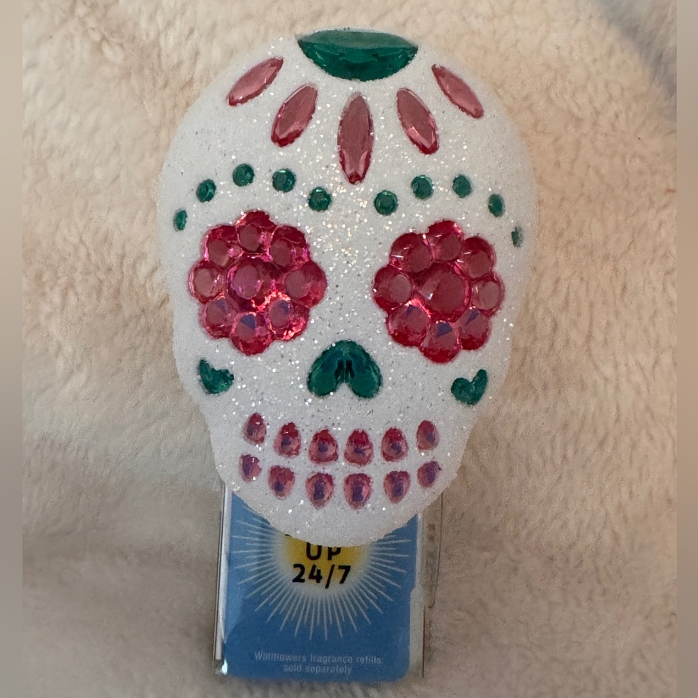 Bath & Body Works Wallflower Diffuser Halloween Sugar Skull New